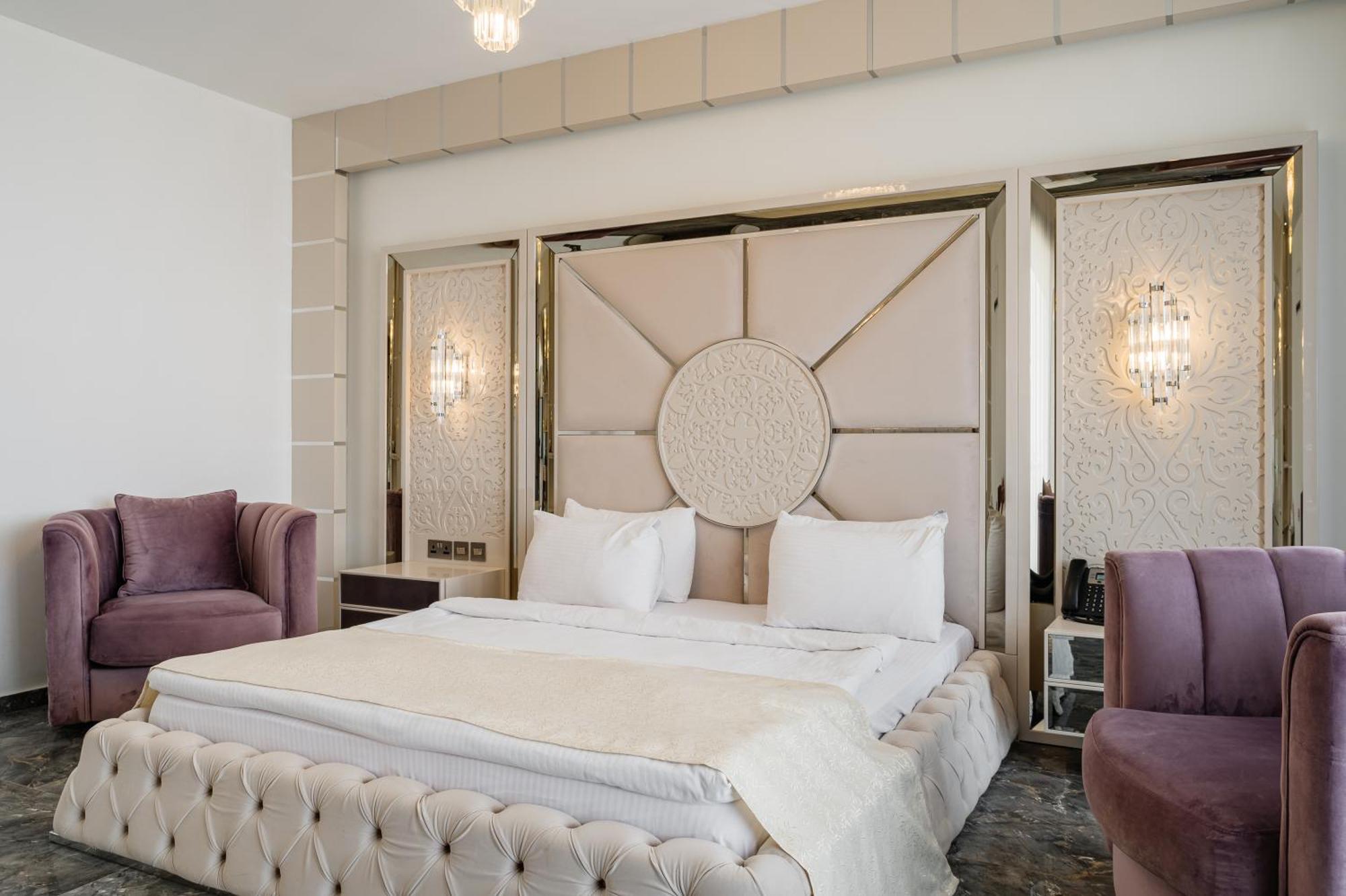 Royal Palace Hotel Nikosia Bagian luar foto