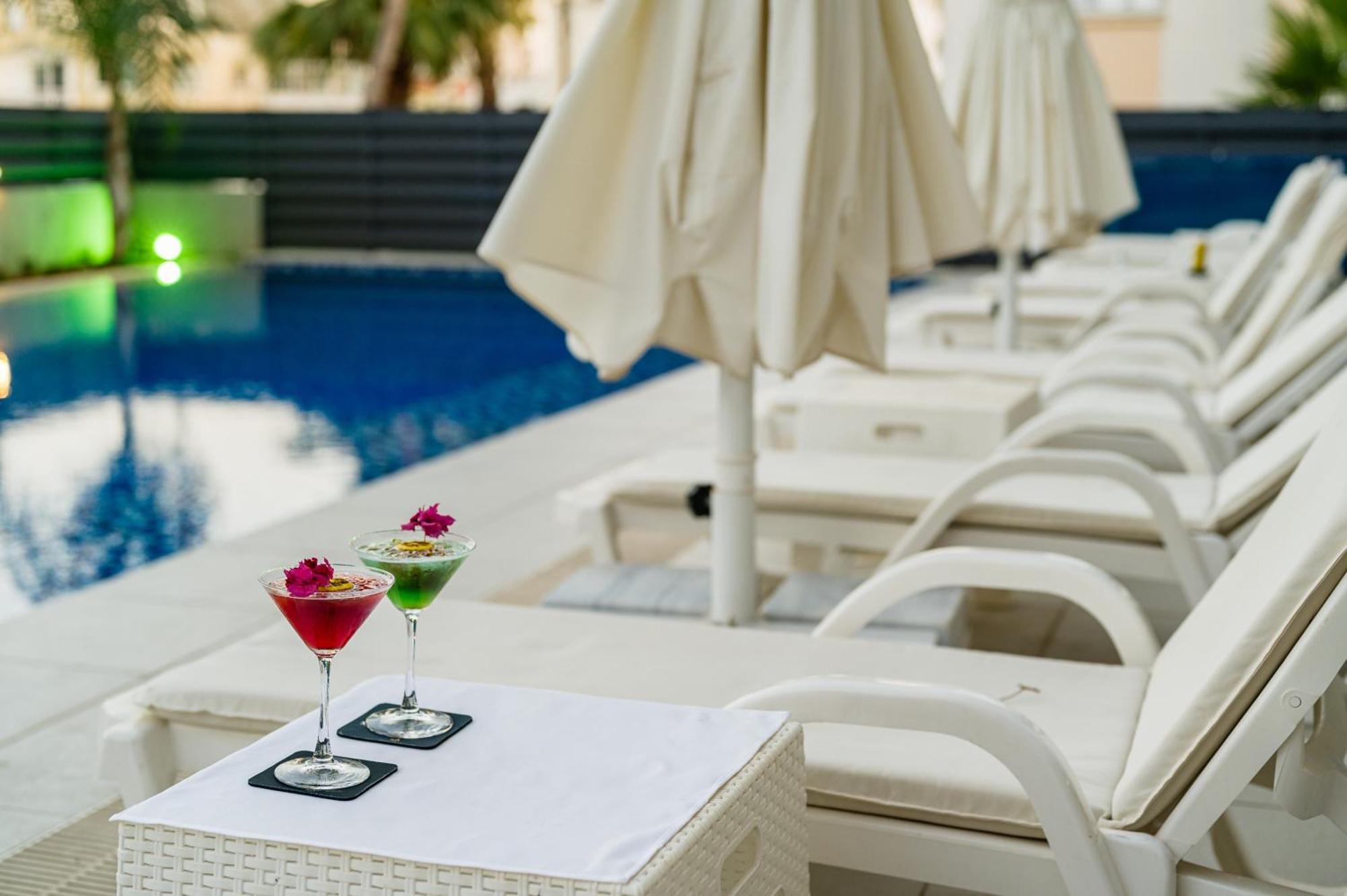 Royal Palace Hotel Nikosia Bagian luar foto