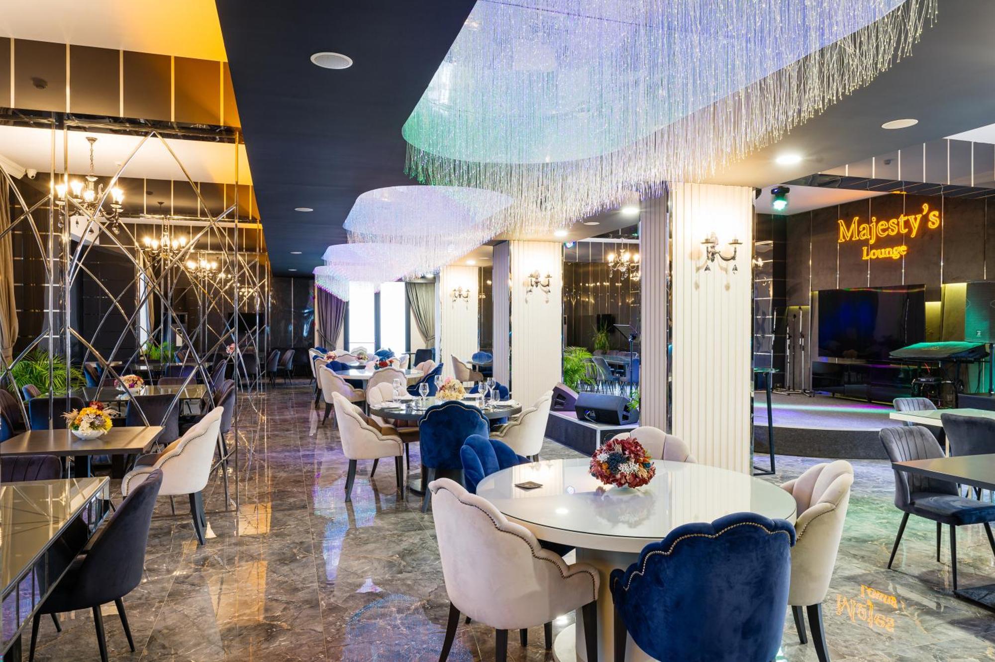 Royal Palace Hotel Nikosia Bagian luar foto